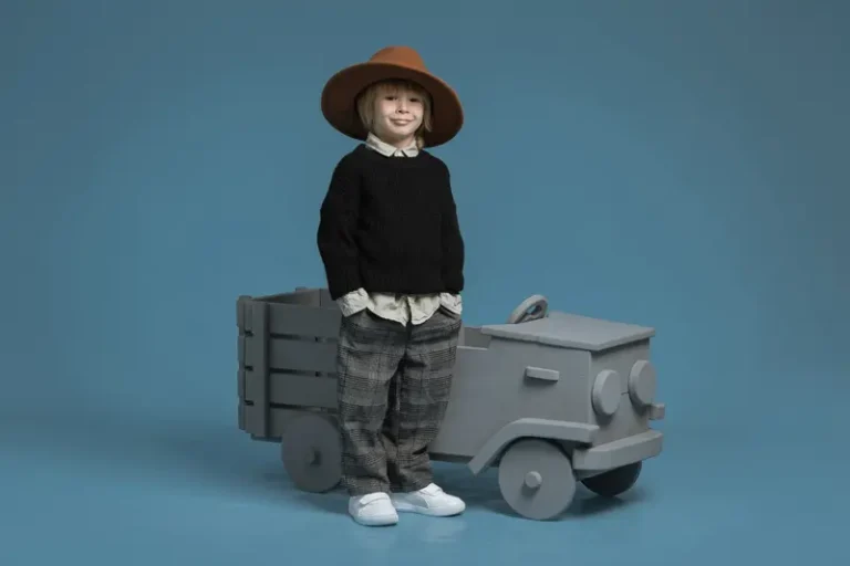 Small drivers — BLISS Magazine | The November Teen Edition | Vol.9 | 2024